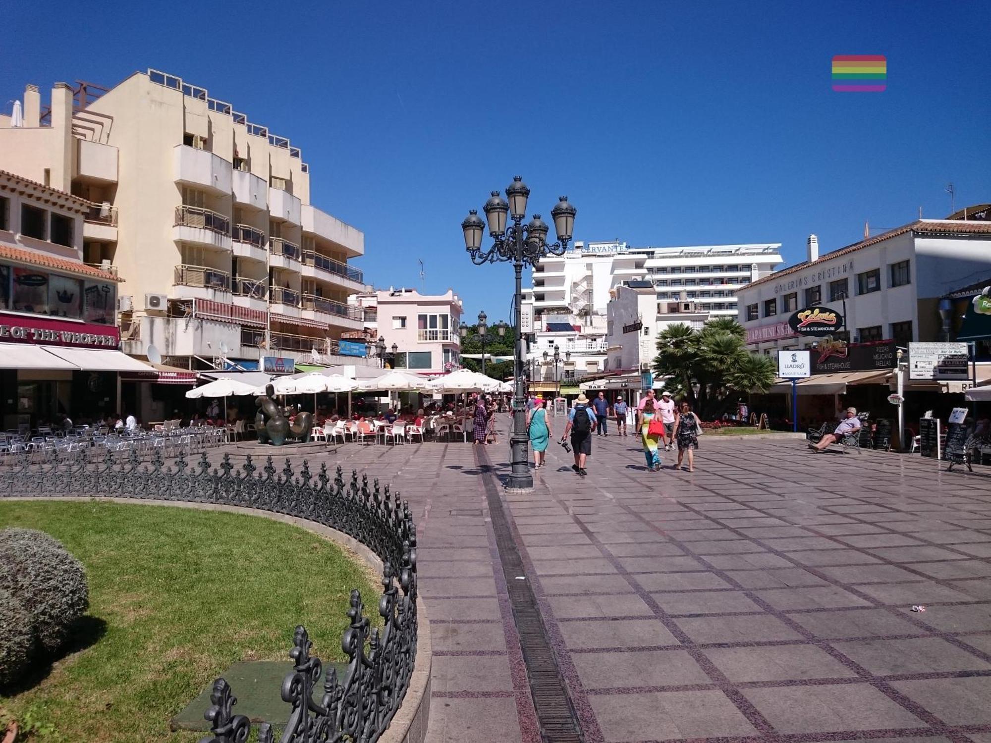 Villa Oasis Torremolinos Bagian luar foto